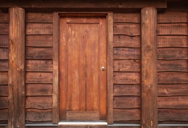 Cost of Log Cabin Siding Installation in Brentwood