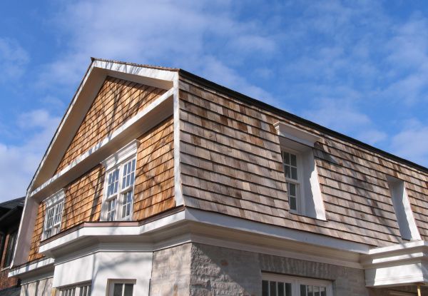 Cost of Shingle Siding Installation in Brentwood