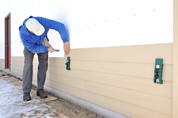 Cost of Fiber Cement Installation in Brentwood