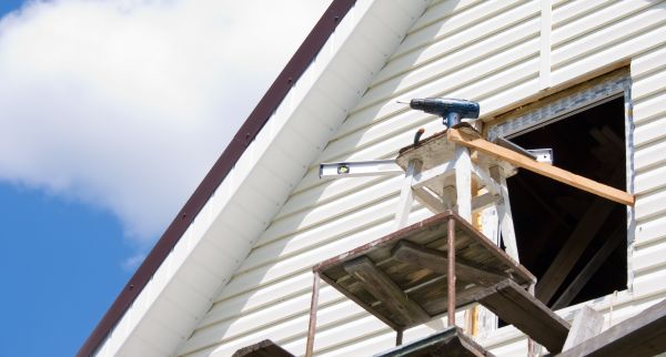 Cost of Horizontal Siding Installation in Brentwood